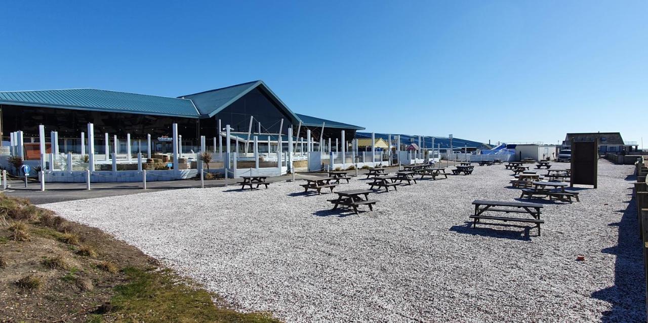 Memories Made Hotell Selsey Exteriör bild